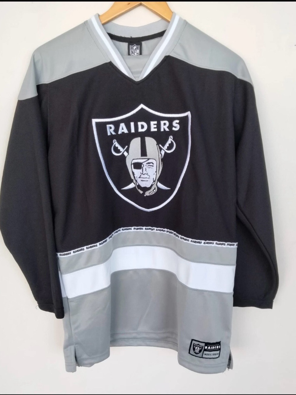 Riders by Lee Black and Gray Raiders Pullover Jersey